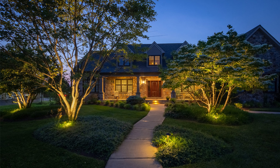 What Can LED Dimmable Driver do for Landscape Lighting?